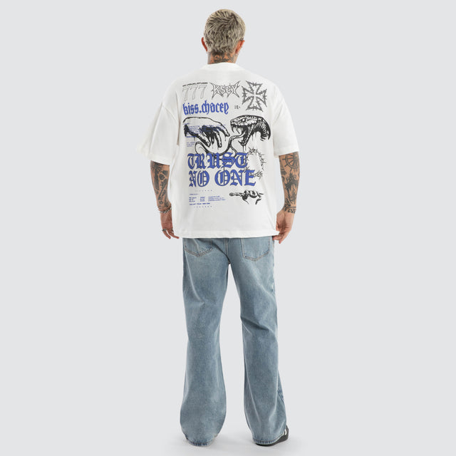 Model wears Cobra Street Tee Natural White T-Shirts White – image 5