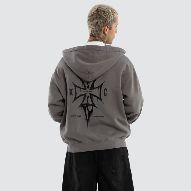 Model wears Blaze Relaxed Zip Hoodie Pigment Steel Grey Hoodies Grey – image 1