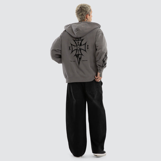 Model wears Blaze Relaxed Zip Hoodie Pigment Steel Grey Hoodies Grey – image 4