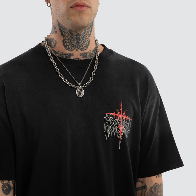 Model wears Embers Box Fit Tee Sunbleach Black T-Shirts Black – image 4