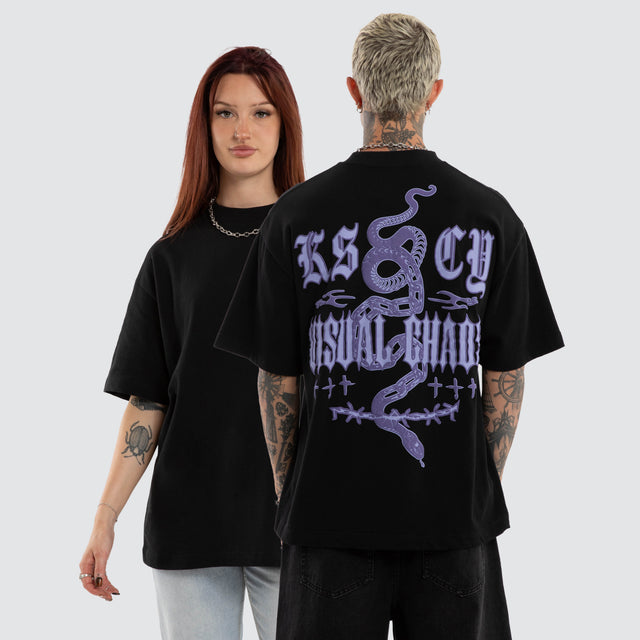 Model wears Mamba Street Tee Anthracite Black T-Shirts Black – image 1