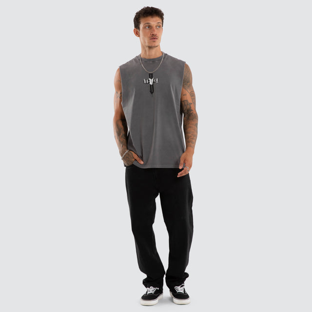 Model wears Infernal Relaxed Fit Muscle Pigment Charcoal Muscle Tees Grey – image 2
