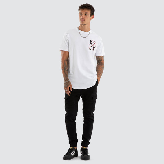 Model wears Erosion Dual Curved Tee Optical White T-Shirts White – image 2