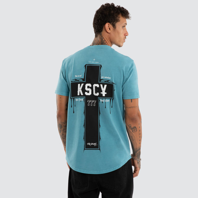 Model wears Ritualistic Dual Curved Tee Pigment Cameo T-Shirts Blue – image 1