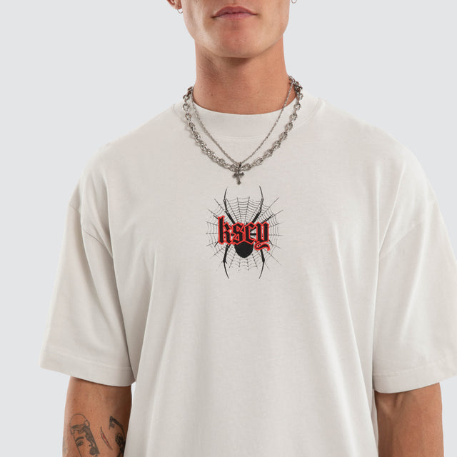 Model wears Monolithic Street Tee Glacier Grey T-Shirts Grey – image 4