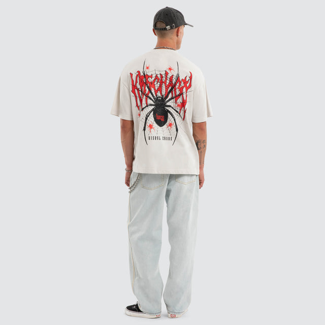 Model wears Monolithic Street Tee Glacier Grey T-Shirts Grey – image 5