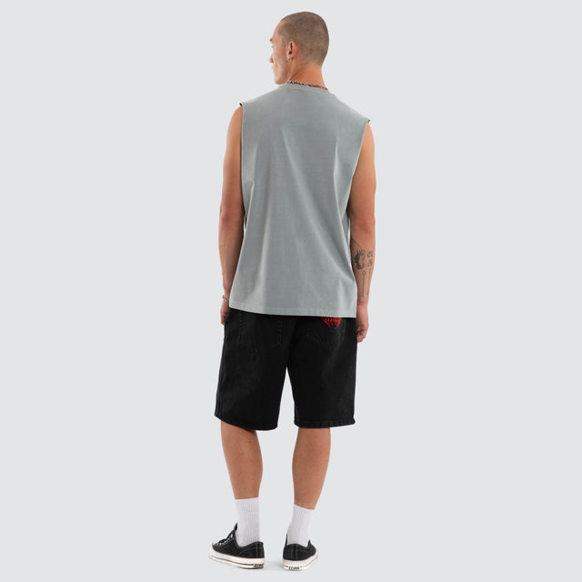 Model wears Hypnotic Relaxed Fit Muscle Ultimate Grey Muscle Tees Grey – image 5