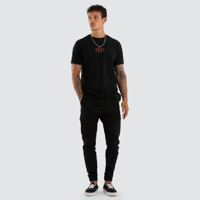 Model wears Void Dual Curved Tee Jet Black T-Shirts Black – image 4