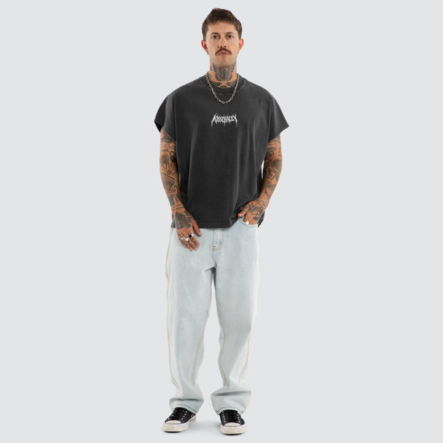 Model wears Norse Cut Off Muscle Mineral Snow Black Muscle Tees Black – image 5