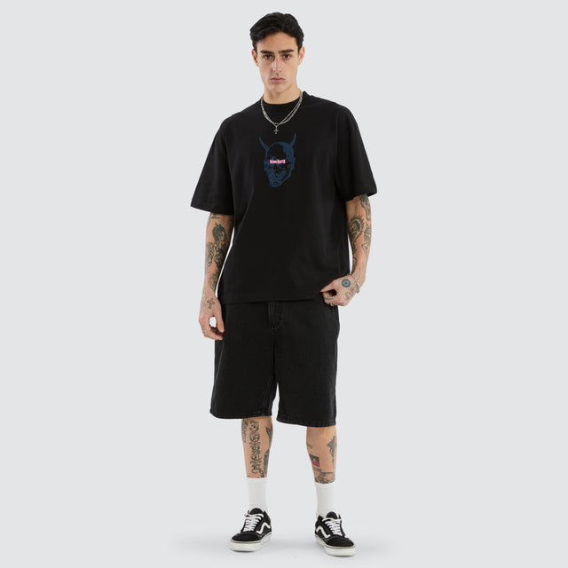 model wears Witchcraft Heavy Street Tee Jet Black T-Shirts Black - image 4