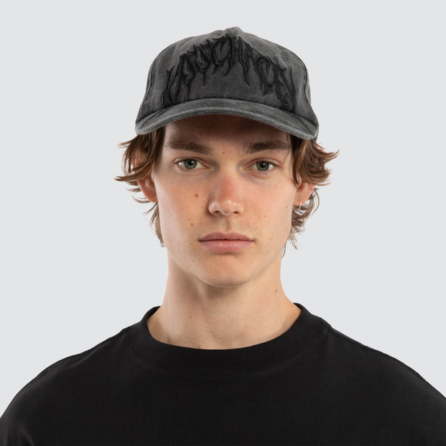 Arch Cap Washed Black