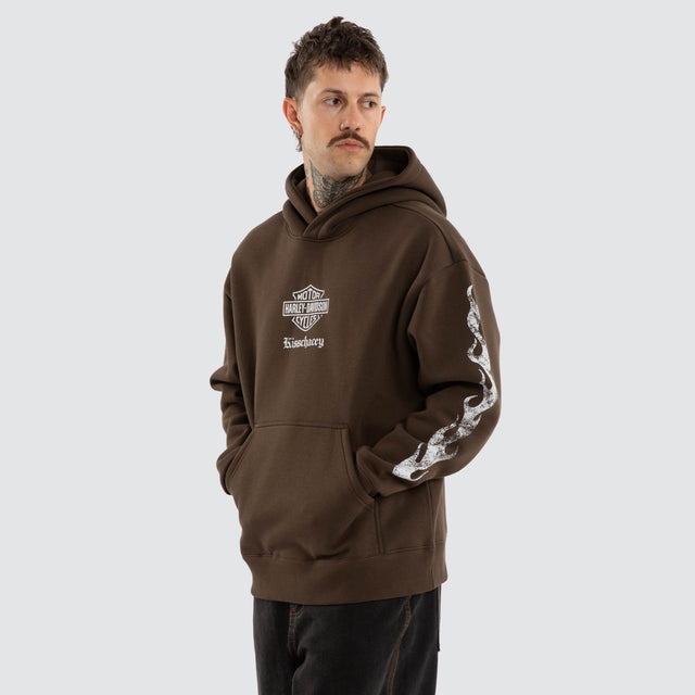Model wears Freedom Relaxed Hoodie Slate Brown Hoodies Brown – image 5