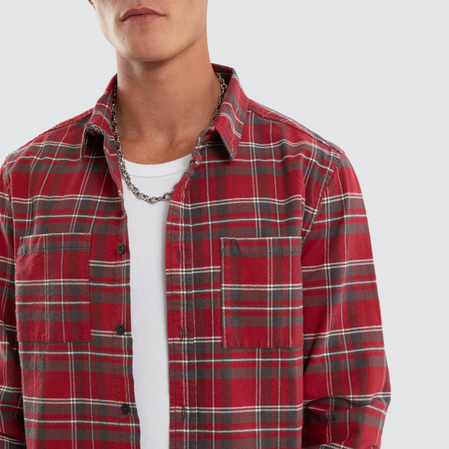 Model wears Discord Casual LS Shirt Blissful Check Long Sleeve Shirts Red – image 6
