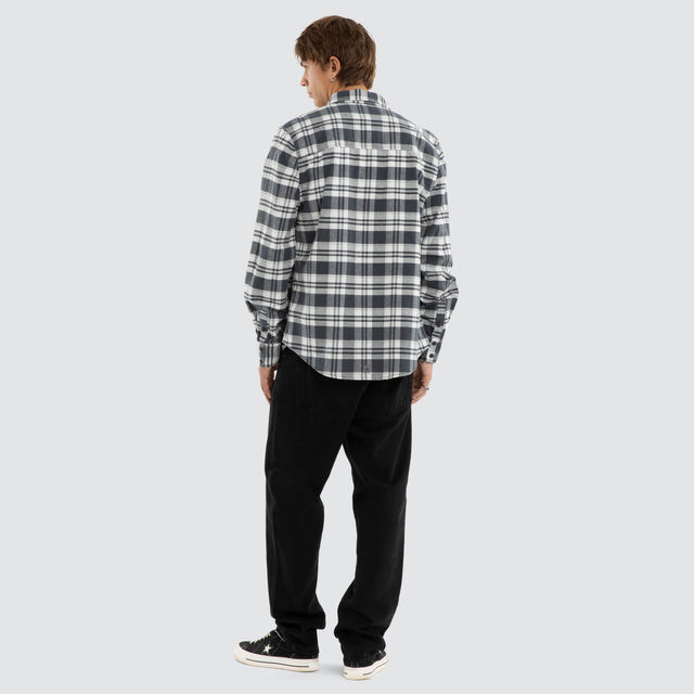 Model wears Vista Long Sleeve Shirt Grey Check Long Sleeve Shirts Grey – image 2