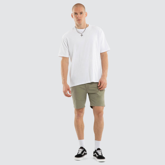 Model wears Wyvern Short Army Shorts Brown – image 2