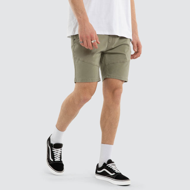 Model wears Wyvern Short Army Shorts Brown – image 4