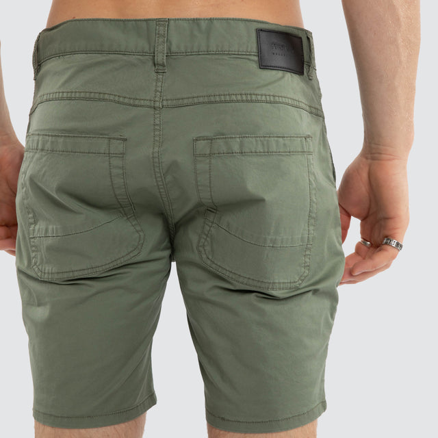 Model wears Wyvern Short Khaki Shorts Green – image 6