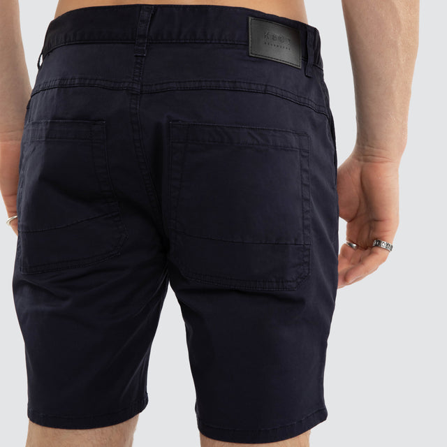 Model wears Wyvern Short Navy Shorts Navy – image 6