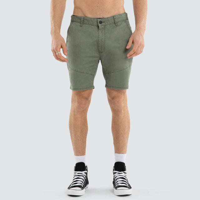 Model wears Wyvern Short Olive Shorts Green – image 1