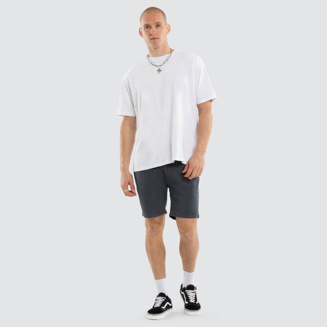 Model wears Wyvern Short Ombre Blue Shorts Blue – image 2