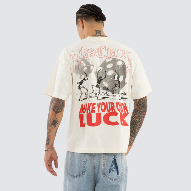 Model wears Untold Dual Curved Tee Tofu T-Shirts Cream – image 5