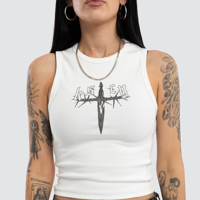 Model wears Lilith Rib Tank Natural White Tanks White – image 4