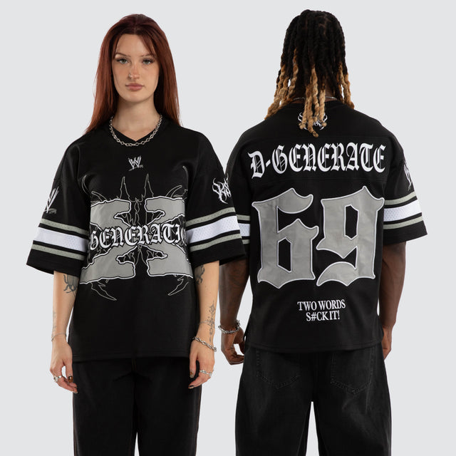 Model wears DX Mesh V-Neck Jersey Jet Black Jerseys Black – image 1