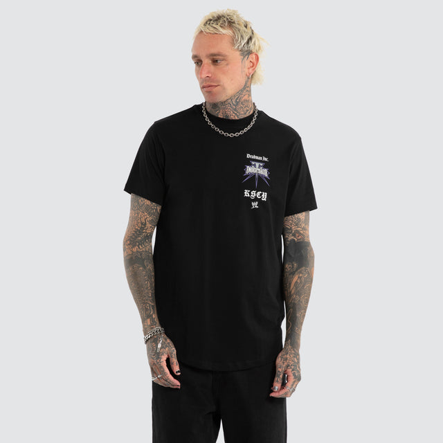 Model wears Undertaker Dual Curve Tee Jet Black T-Shirts Black – image 3