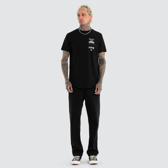 Model wears Undertaker Dual Curve Tee Jet Black T-Shirts Black – image 2