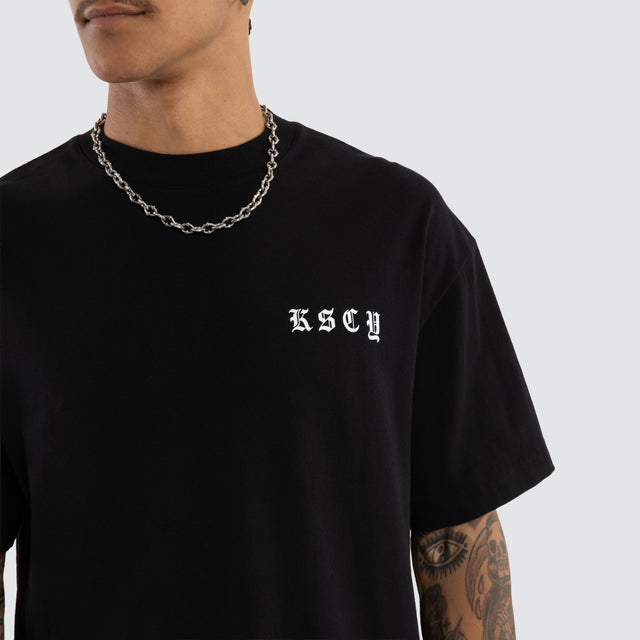 Model wears Marked Street Tee Jet Black T-Shirts Black – image 4