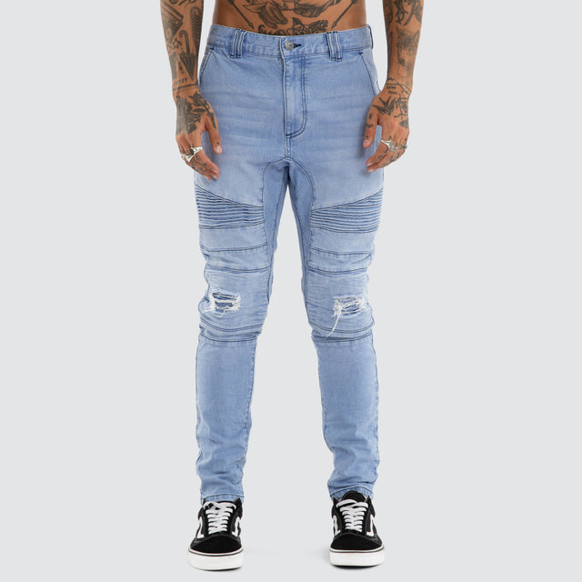 Model wears Cobra Pant Alaskan Blue Pants Blue – image 2