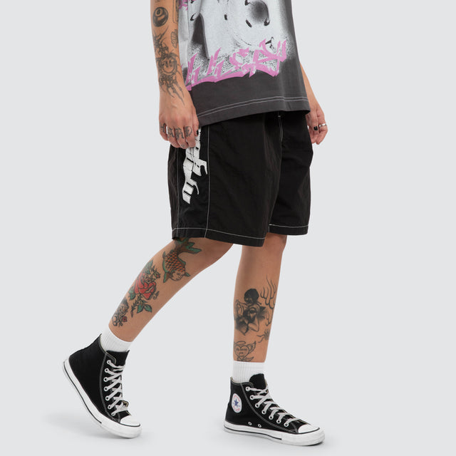 Model wears Subject Panel Beach Short Black Shorts Black – image 5