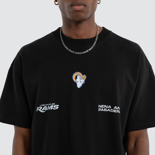 Model wears Los Angeles Rams NFL Loopback Raptor Tee Jet Black Nena and Pasadena NFL Black – image 4