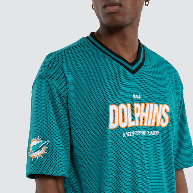 Model wears Miami Dolphins NFL Dual Mesh Tee Aqua Nena and Pasadena NFL Green – image 6