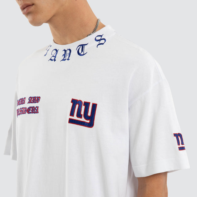 Model wears New York Giants NFL Shield Tee Optical White T-Shirts White – image 5