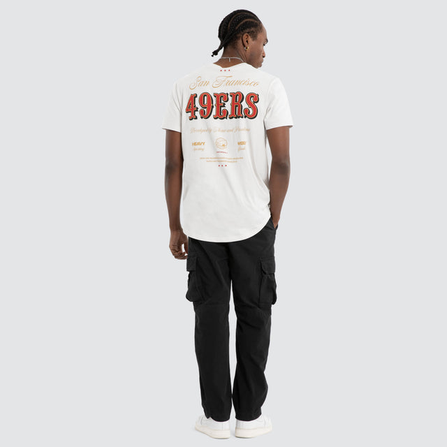 Model wears San Fransisco 49ers NFL Script Tee Glacier Grey Nena and Pasadena NFL Grey – image 3