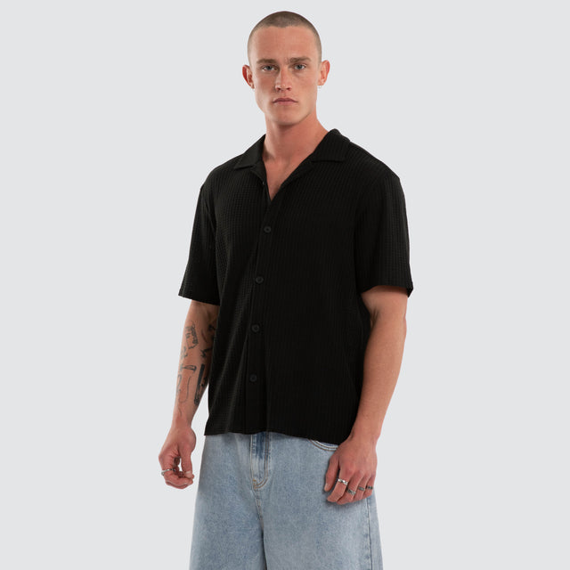 Byron Knit Resort Crop Shirt Black