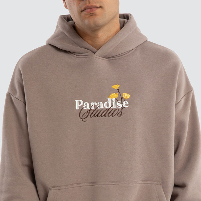 model wears California Oversized Hoodie Brown Hoodies Brown - image 5