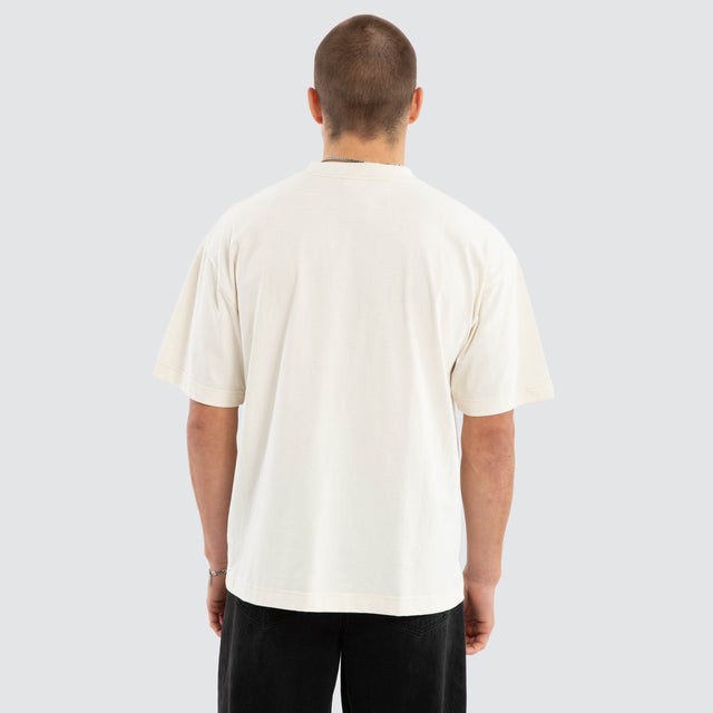 Bottlebrush Street Tee Tofu