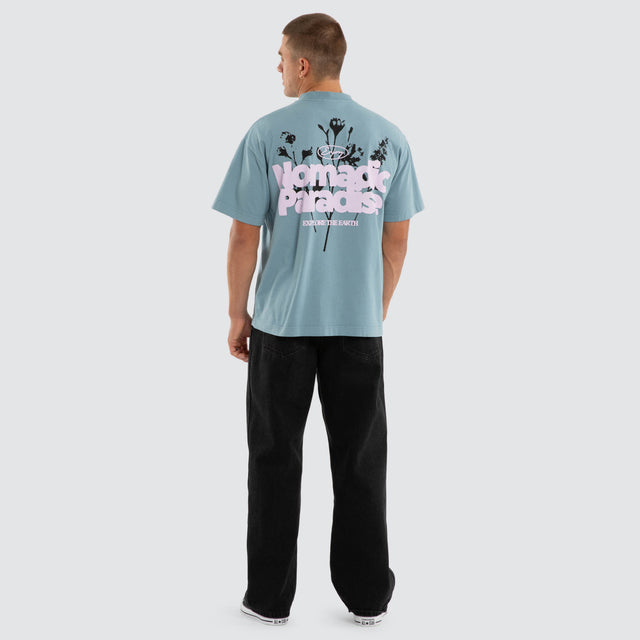 Model wears Tides Street Tee Provincial Blue T-Shirts Blue – image 5