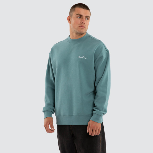 Model wears Big Sur Relaxed Sweater Brittany Blue Jumpers Blue – image 3