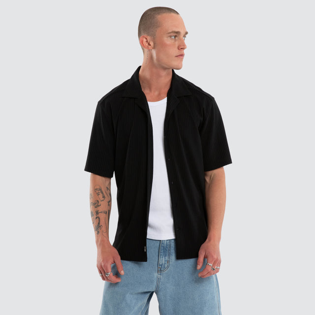 Casanova Cropped Resort Shirt Black