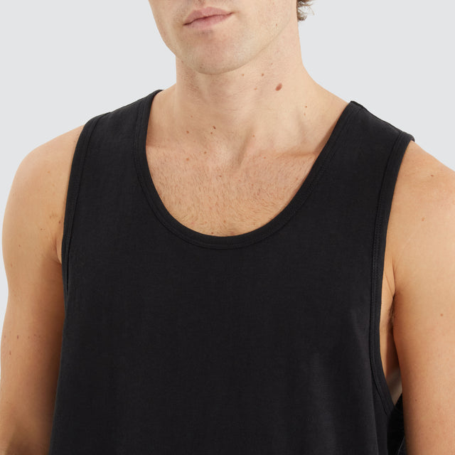 Asheville Relaxed Singlet Jet Black