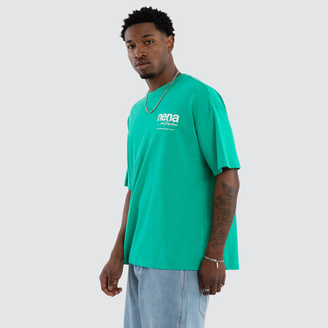 Model wears Milestone Raptor Tee Wild Green T-Shirts Green – image 5