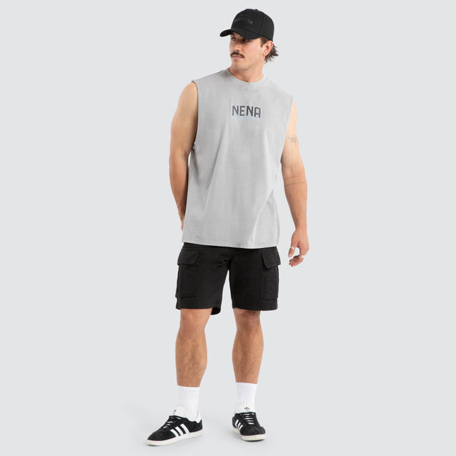 Model wears Efficient Relaxed Muscle Pigment Alloy Muscle Tees Grey – image 2