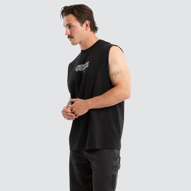 Model wears Vision Relaxed Muscle Jet Black Muscle Tees Black – image 5