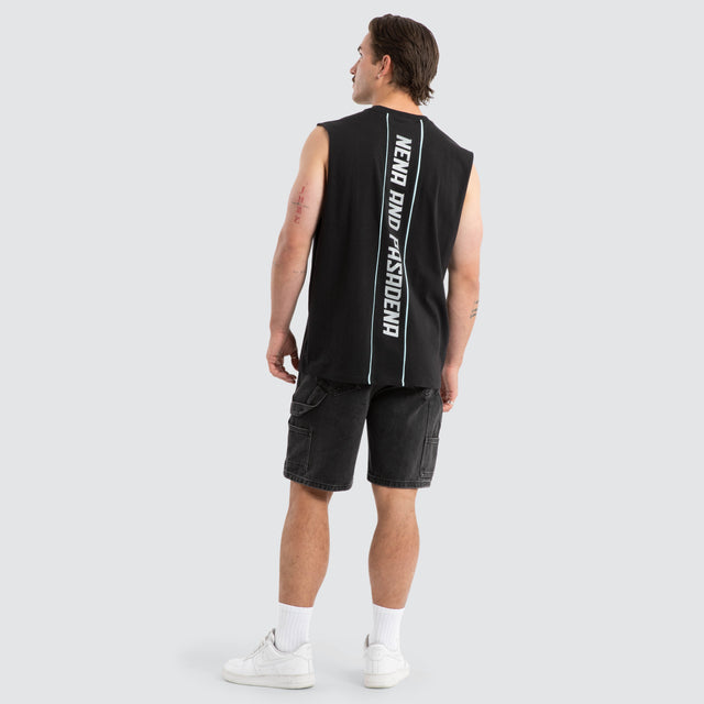 Model wears Vision Relaxed Muscle Jet Black Muscle Tees Black – image 4