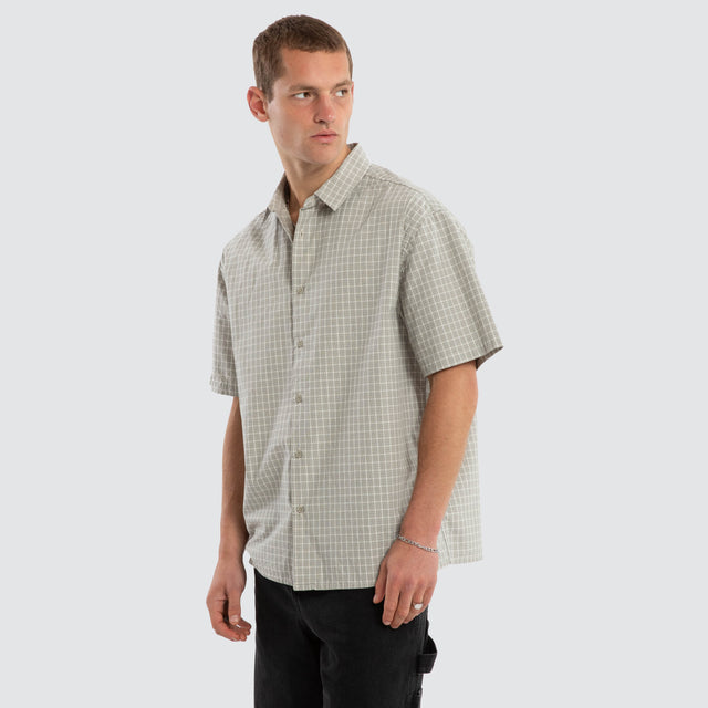 Model wears Baseline Button Up SS Shirt Grey Check Short Sleeve Shirts Grey – image 3