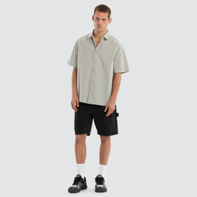 Model wears Baseline Button Up SS Shirt Grey Check Short Sleeve Shirts Grey – image 5