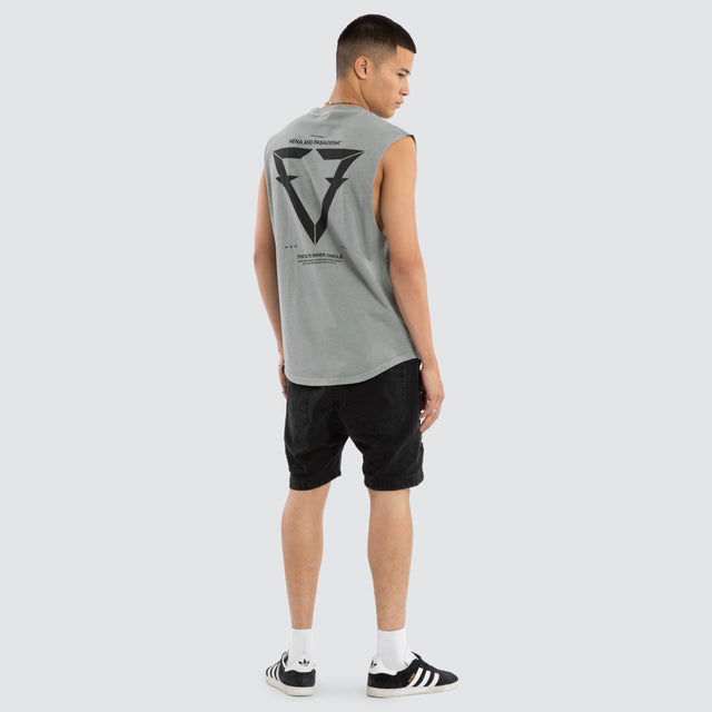 Model wears Cordier Dual Curved Muscle Neutral Grey Muscle Tees Grey – image 5